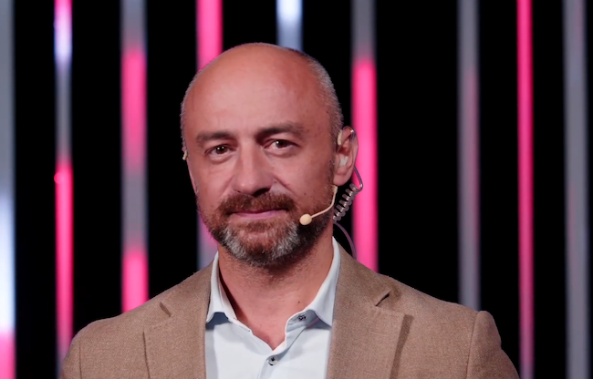 Артём Калашников, независимый эксперт Артём Калашников, независимый эксперт