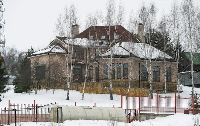 Загородный дом Л. Долиной в Дмитровском р-не Подмосковья