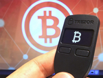 Пользователей криптокошелька Trezor отправляли на фишинговый сайт