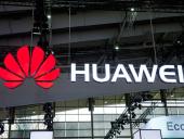 Facebook закрывает Huawei доступ к персональным данным пользователей