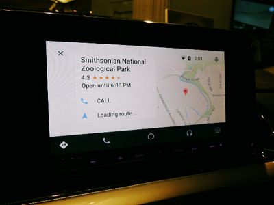 ИИ-сервис Android Auto заохал при чтении вслух сообщений WhatsApp